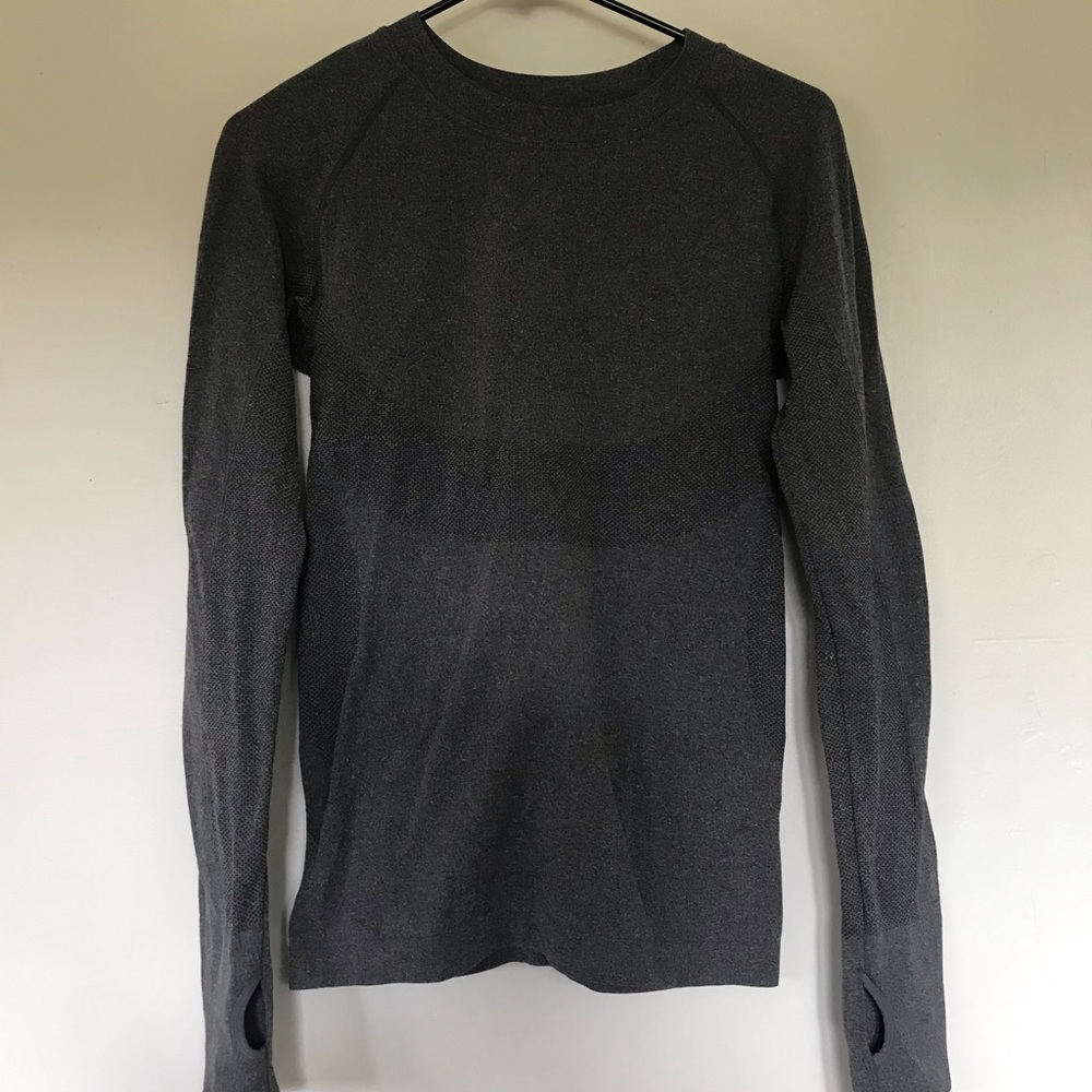 Grey workout top